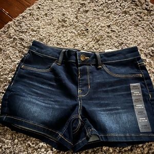 New with tags SO denim shorts size 14 girl